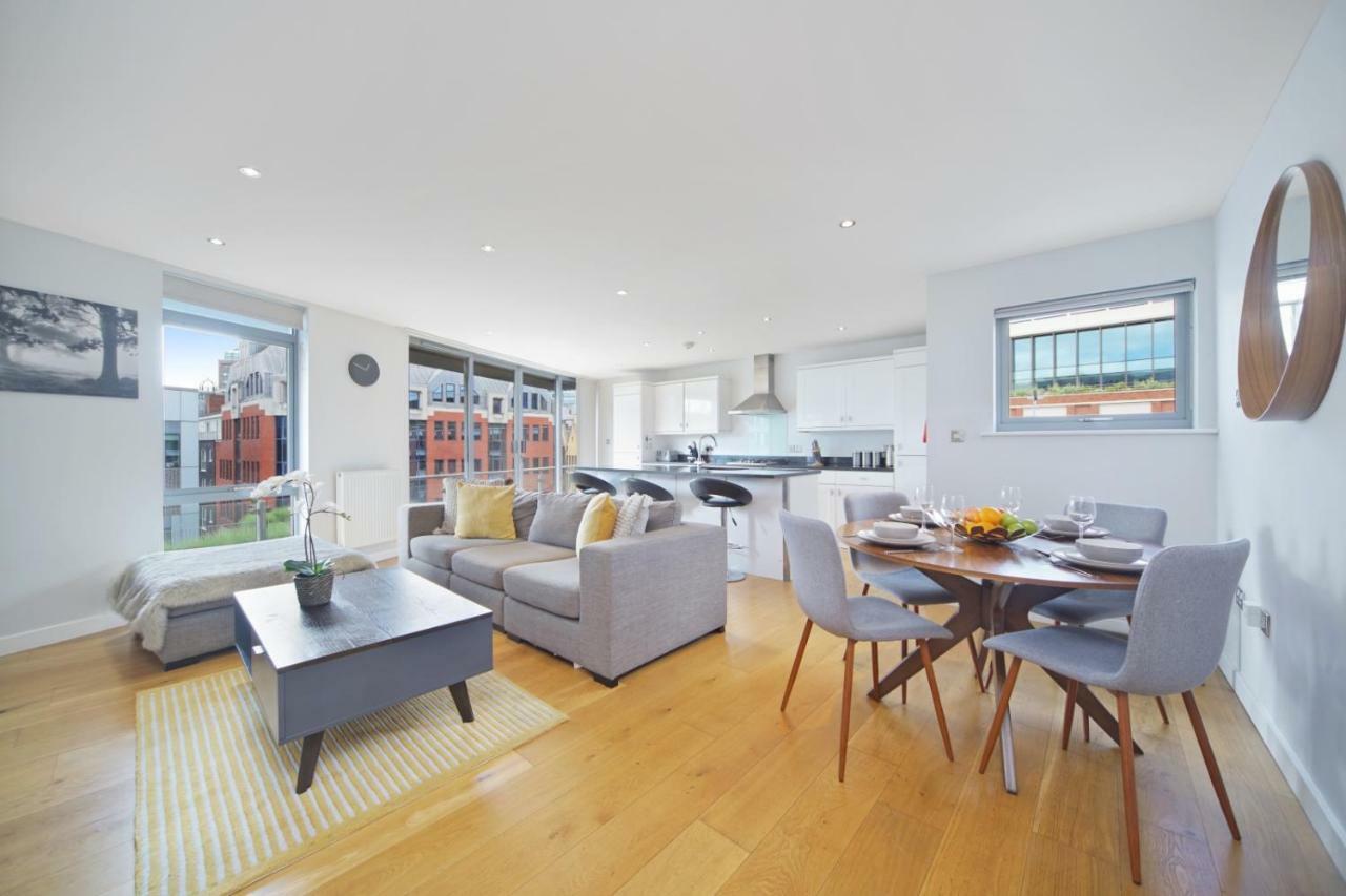 2 Bed Executive Penthouse Near Liverpool Street Free Wifi By City Stay Aparts לונדון מראה חיצוני תמונה